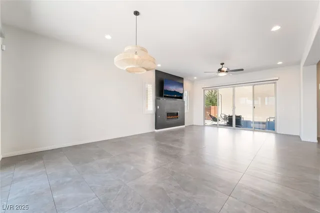 $7,500 | 6348 Skystone Street, Las Vegas, NV 89135