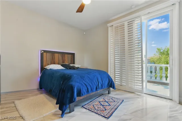 $5,000 | 8215 Crow Valley Lane, Las Vegas, NV 89113