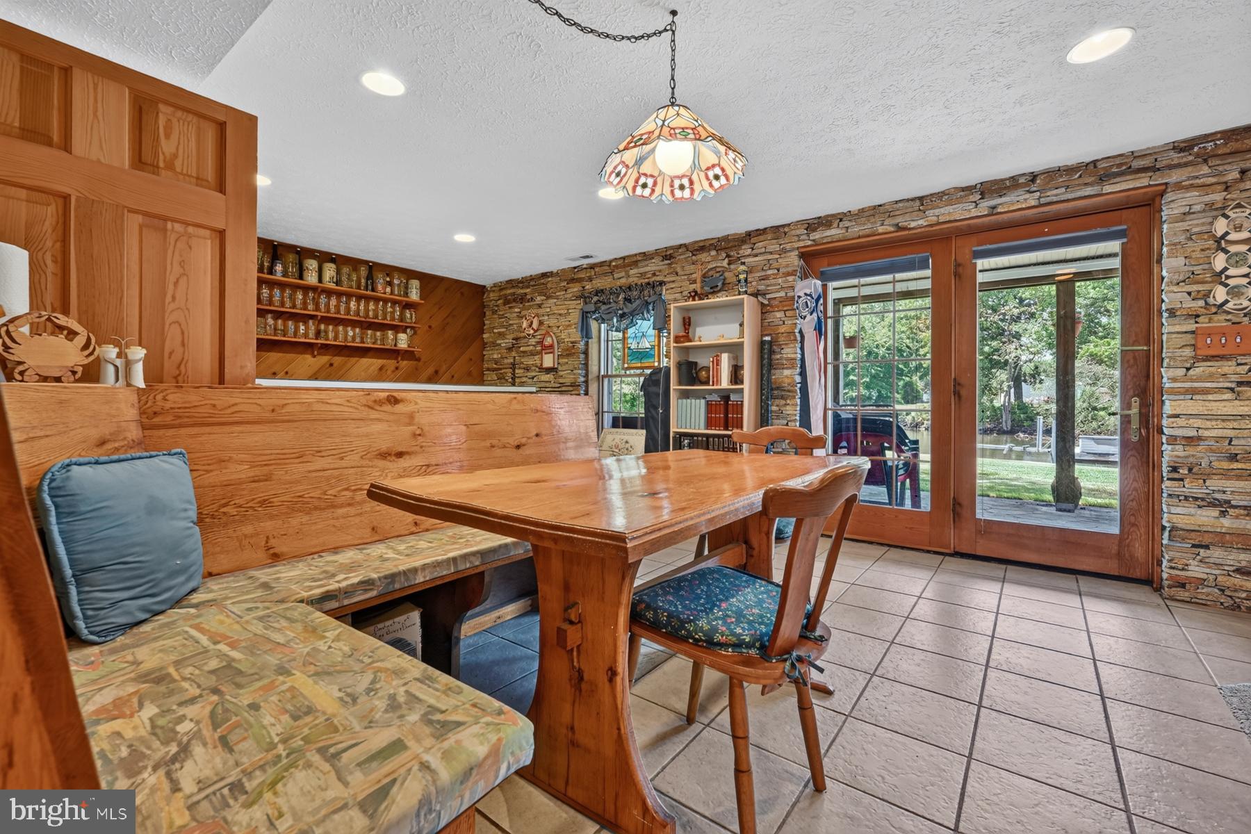 1876 Potomac Road Pasadena, MD 21122 - Photo 34 of 64
