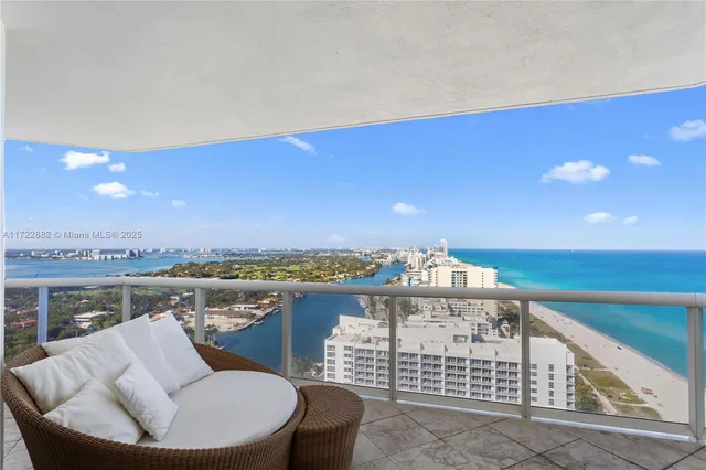 $1,890,000 | 4779 Collins Avenue, Unit 3508, Miami Beach, FL 33140
