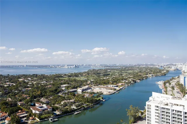 $1,890,000 | 4779 Collins Avenue, Unit 3508, Miami Beach, FL 33140