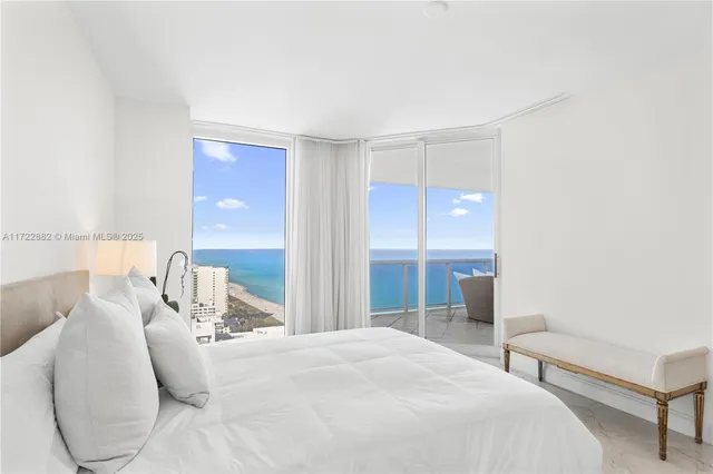 $1,890,000 | 4779 Collins Avenue, Unit 3508, Miami Beach, FL 33140