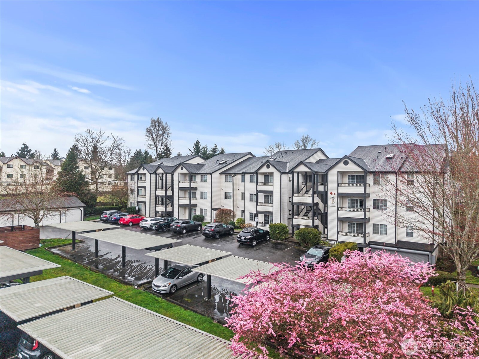 10824 Southeast 170th Street, Unit B103 Renton, WA 98055 - Photo 28 of 31