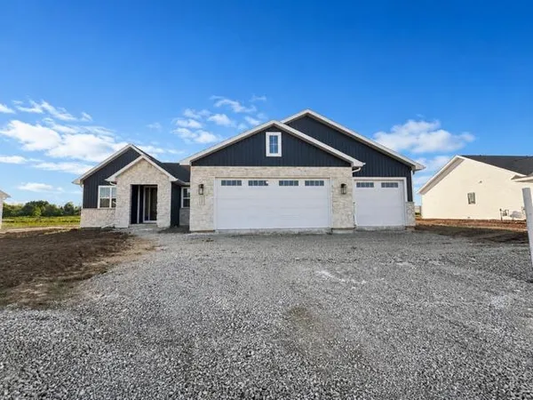 $639,900 | 1607 Torchwood Trail, De Pere, WI 54115