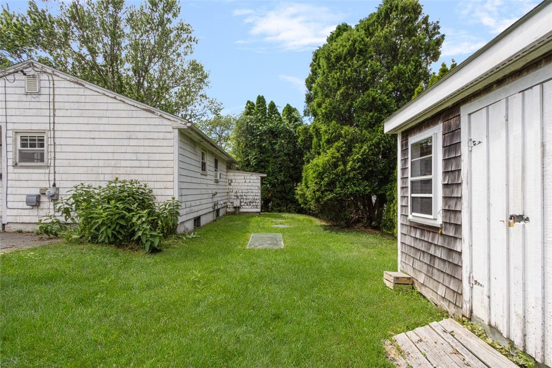 58 Springer Avenue Tiverton, RI 02878 - Photo 29 of 32