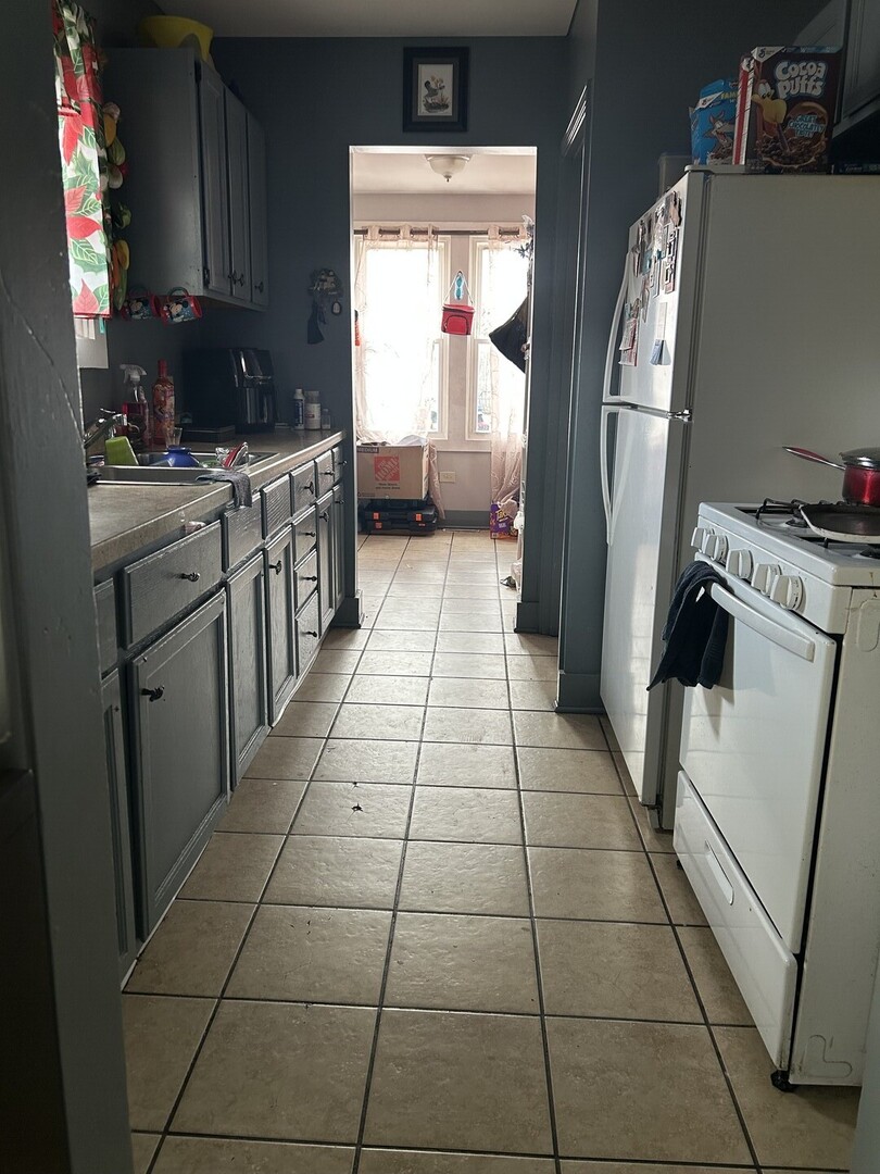 1123 Front Street Aurora, IL 60505 - Photo 8 of 10