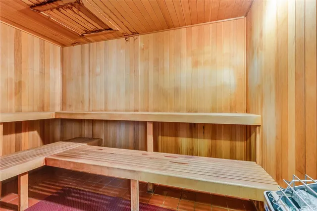 $670,000 | 583 Kamoku Street, Unit DH1907, Honolulu, HI 96826