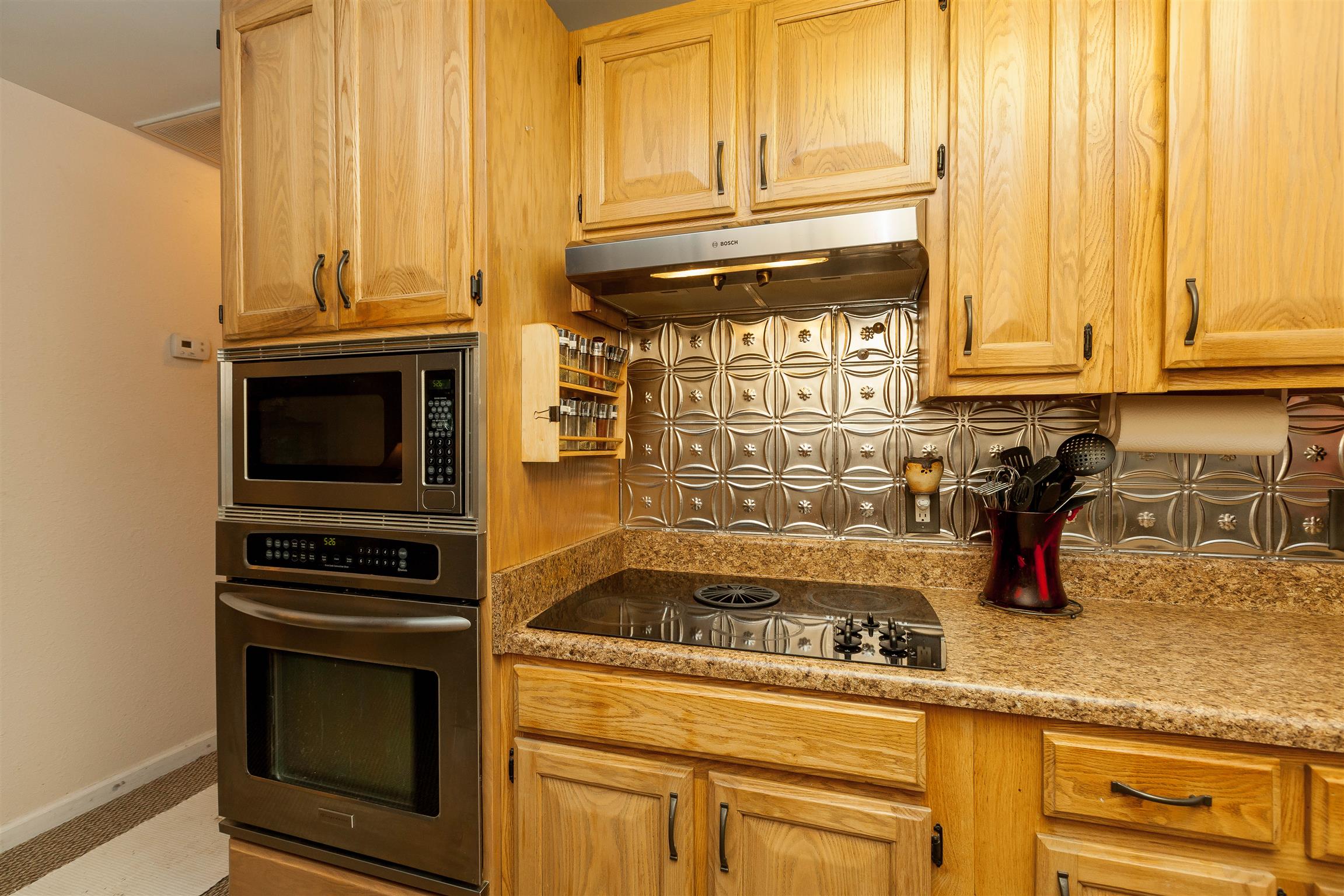 2206 Charles Way Spring Hill, TN 37174 - Photo 13 of 30 Gallery Image 13