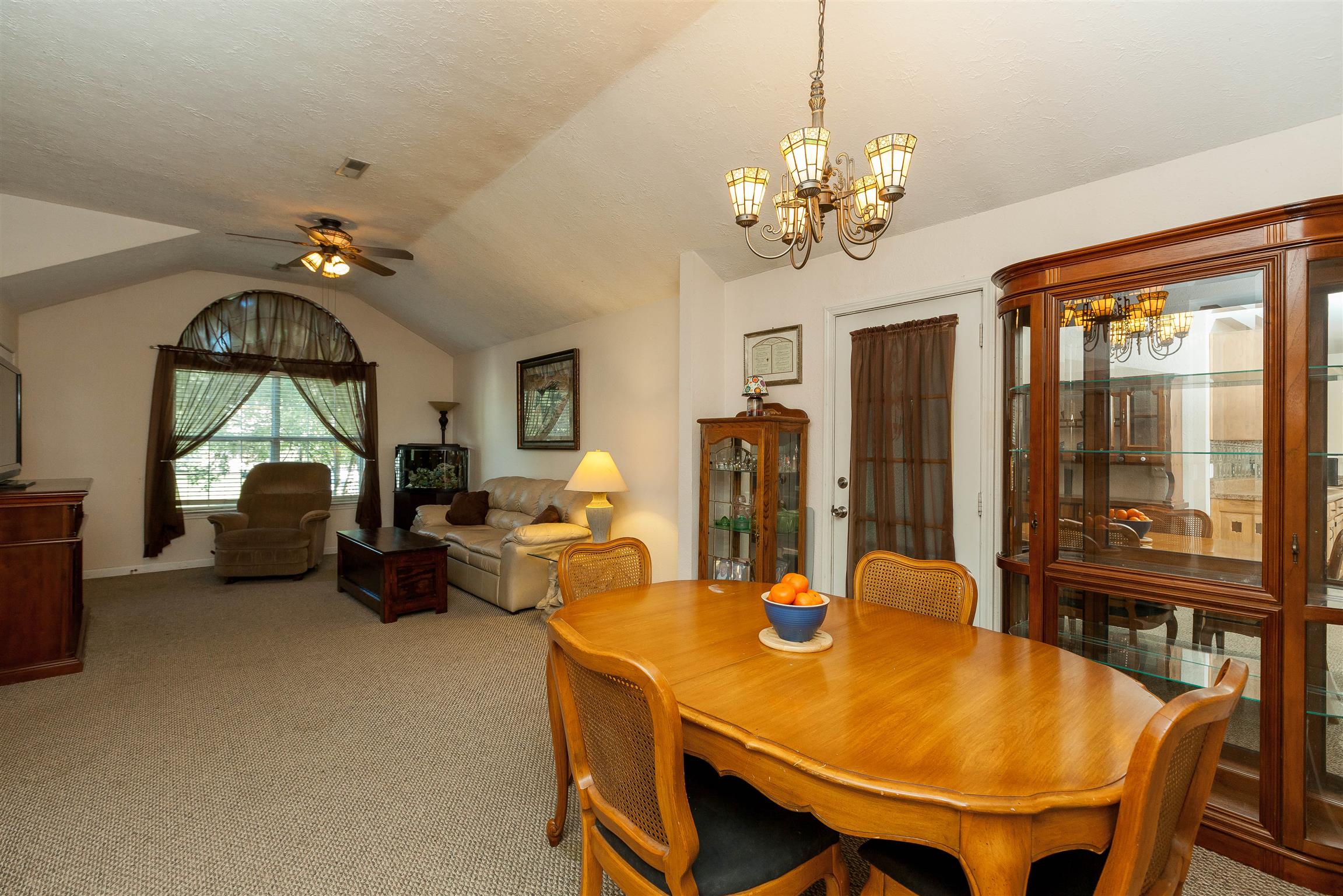 2206 Charles Way Spring Hill, TN 37174 - Photo 10 of 30 Gallery Image 10