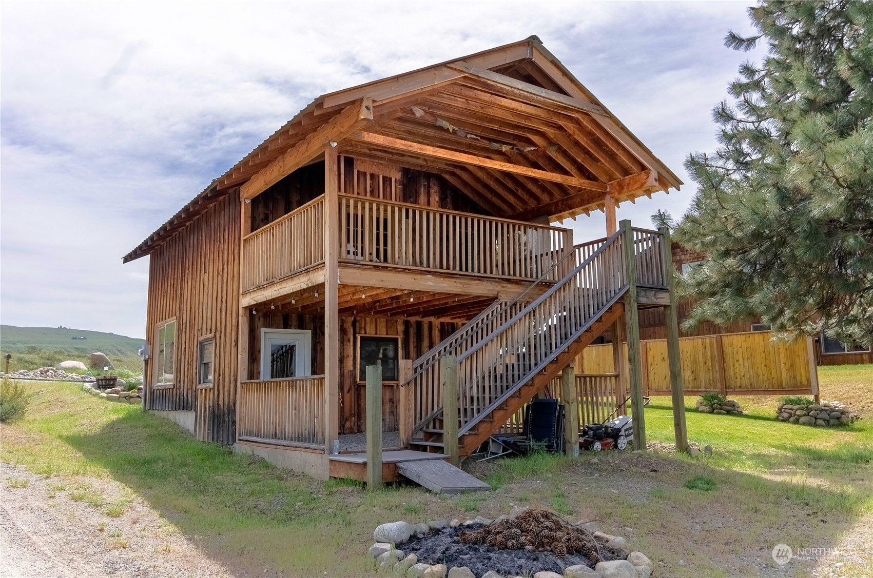 33 West Chewuch Road Winthrop, WA 98862 - Photo 3 of 33 a view of a house with a yard