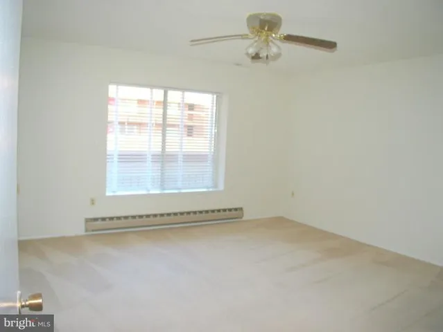 $2,300 | 15101 Glade Drive, Unit 2D, Silver Spring, MD 20906