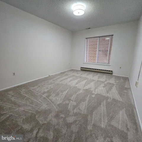 $2,300 | 15101 Glade Drive, Unit 2D, Silver Spring, MD 20906