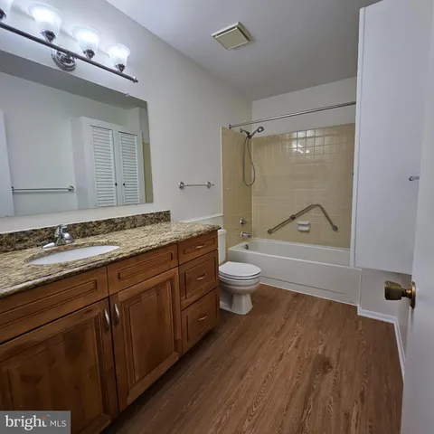 a car parked in a parking room