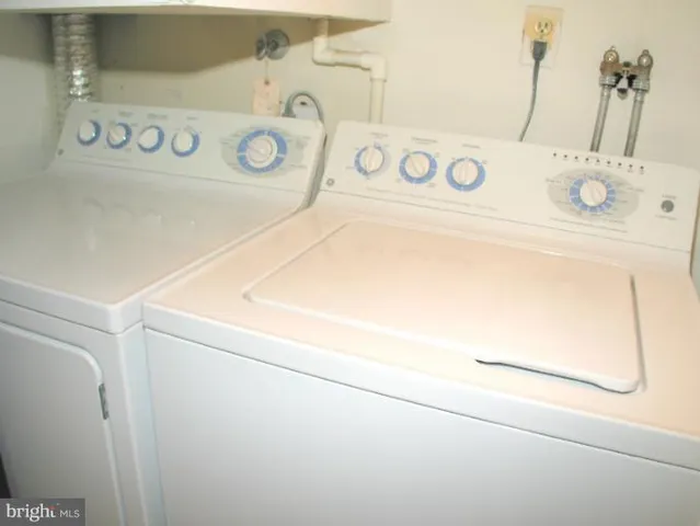 $2,300 | 15101 Glade Drive, Unit 2D, Silver Spring, MD 20906