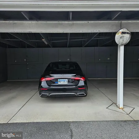 $2,200 | 15101 Glade Drive, Unit 2D, Silver Spring, MD 20906