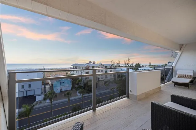 $1,295,000 | 625 Beach Road, Unit 602, Sarasota, FL 34242