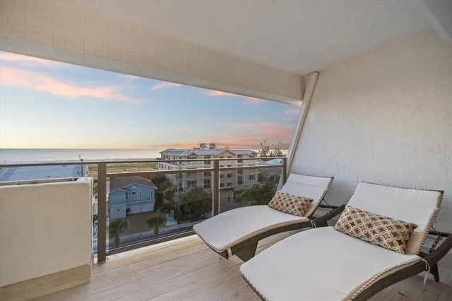 $1,295,000 | 625 Beach Road, Unit 602, Sarasota, FL 34242