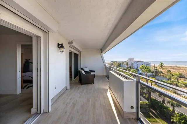 $1,295,000 | 625 Beach Road, Unit 602, Sarasota, FL 34242