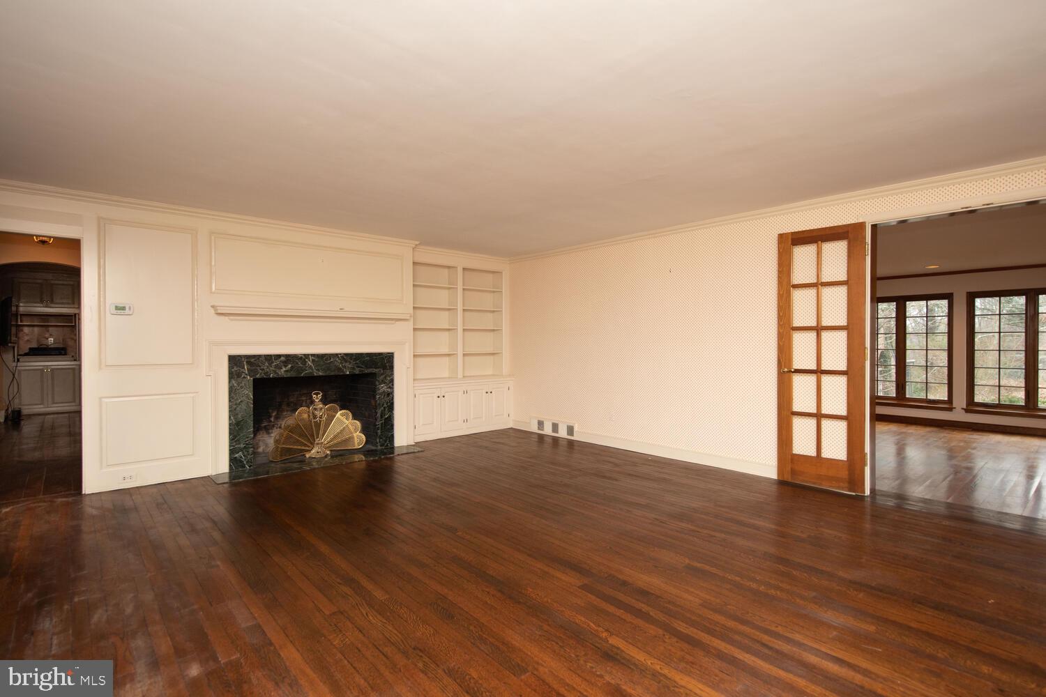 1417 Scrope Road Rydal, PA 19046 - Photo 11 of 77 Living Room