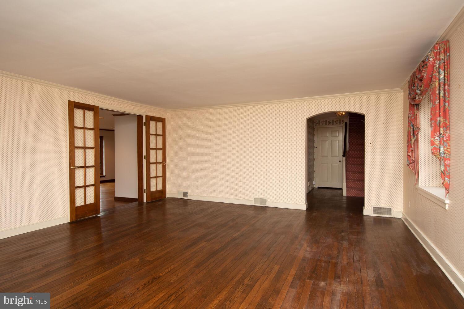 1417 Scrope Road Rydal, PA 19046 - Photo 13 of 77 Living Room