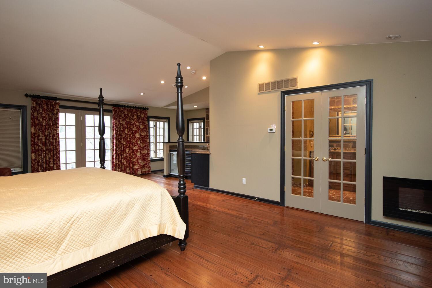 1417 Scrope Road Rydal, PA 19046 - Photo 25 of 77 1st Floor Primary Bedroom