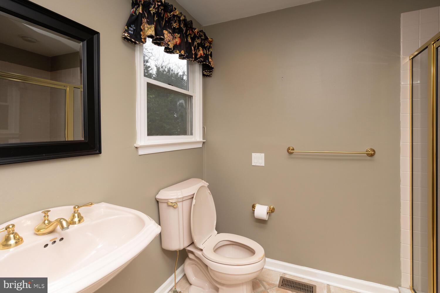 1417 Scrope Road Rydal, PA 19046 - Photo 52 of 77 Pool House Full Bath