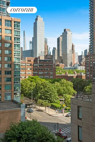 $1,075,000 | 100 Riverside Boulevard, Unit 7U | Upper West Side