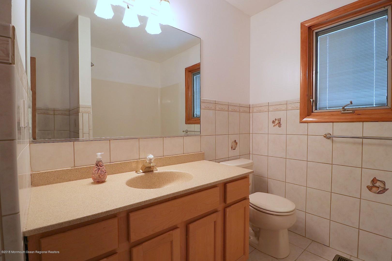 6 Compass Road Waretown, NJ 08758 - Photo 47 of 89 FULL BATH