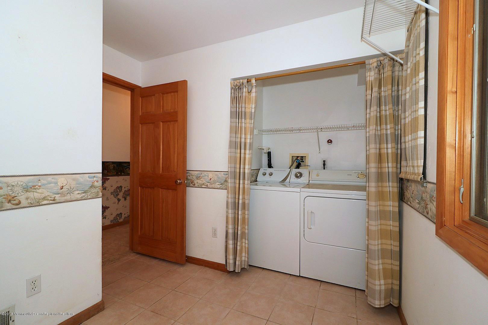 6 Compass Road Waretown, NJ 08758 - Photo 87 of 89 LAUNDRY