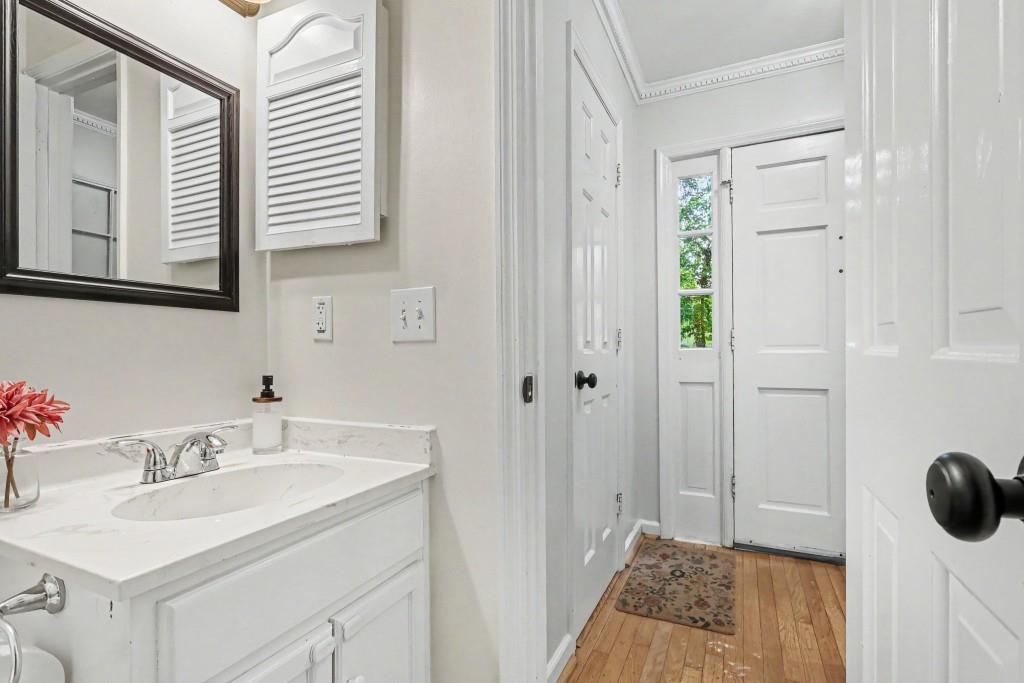 1104 Moorestown Circle Decatur, GA 30033 - Photo 12 of 40