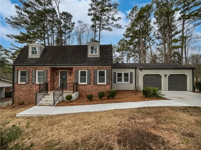 $330,000 | 6390 East Stubbs Road, Atlanta, GA 30349