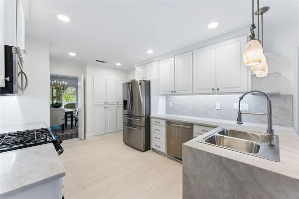 $850,000 | 15415 Leavalley Drive, Dallas, TX 75248