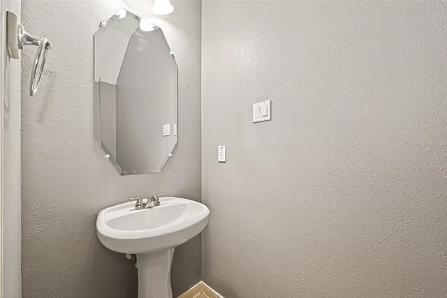 $3,495 | 2810 Shadow Canyon Lane, Katy, TX 77494