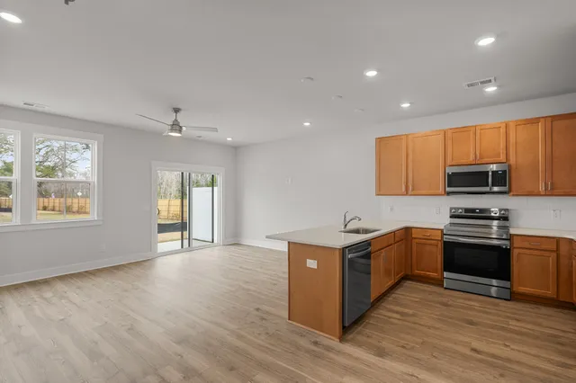 $308,500 | 358 Bremerton Drive, Goose Creek, SC 29445