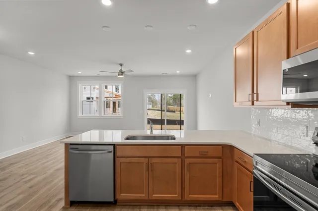 $308,500 | 358 Bremerton Drive, Goose Creek, SC 29445