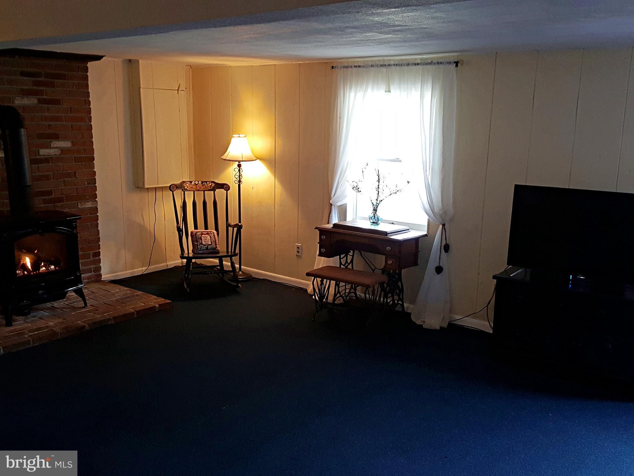 3221 Compass Road Honey Brook, PA 19344 - Photo 19 of 40 Family Room
