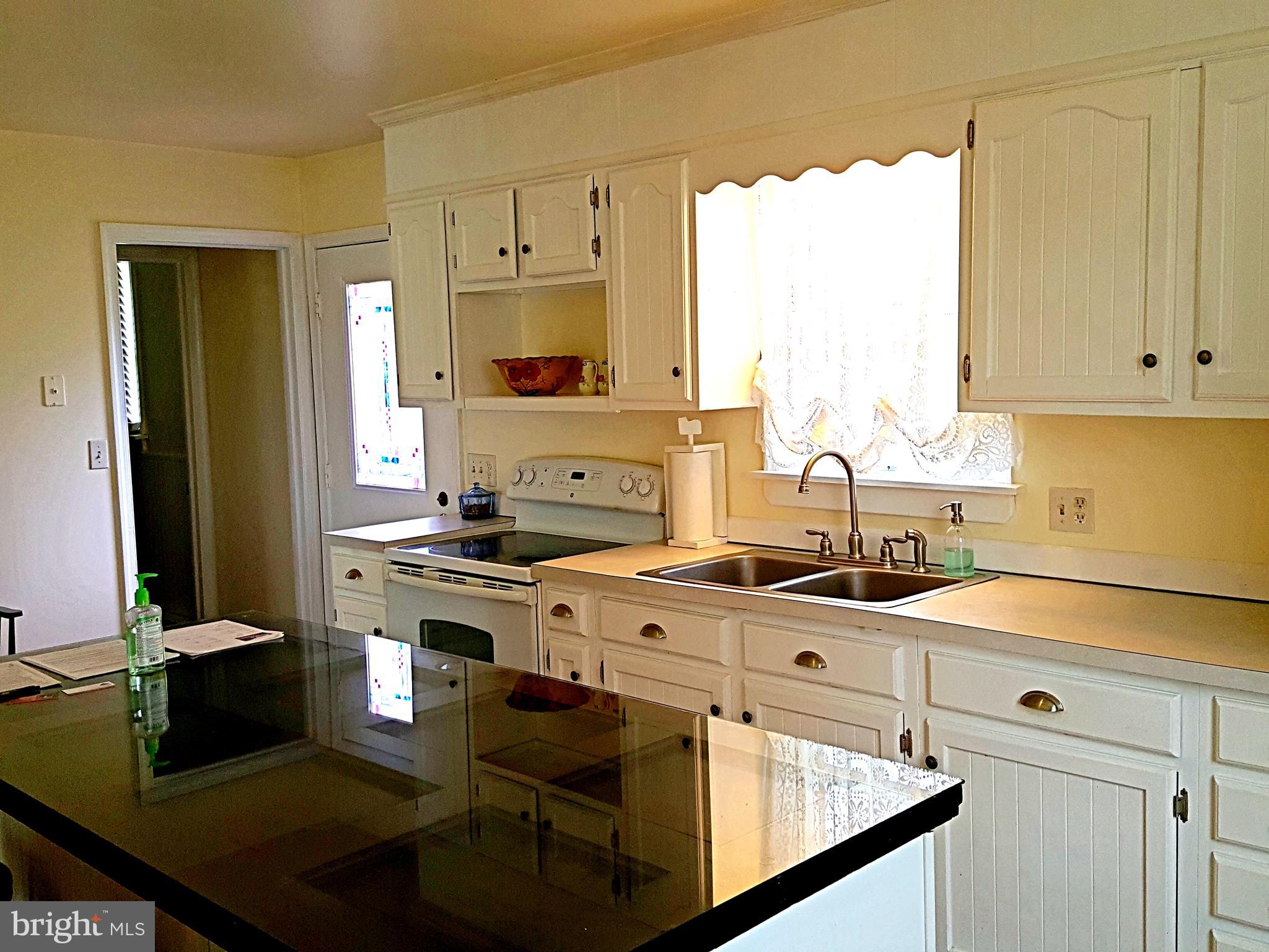3221 Compass Road Honey Brook, PA 19344 - Photo 26 of 40 kitchen