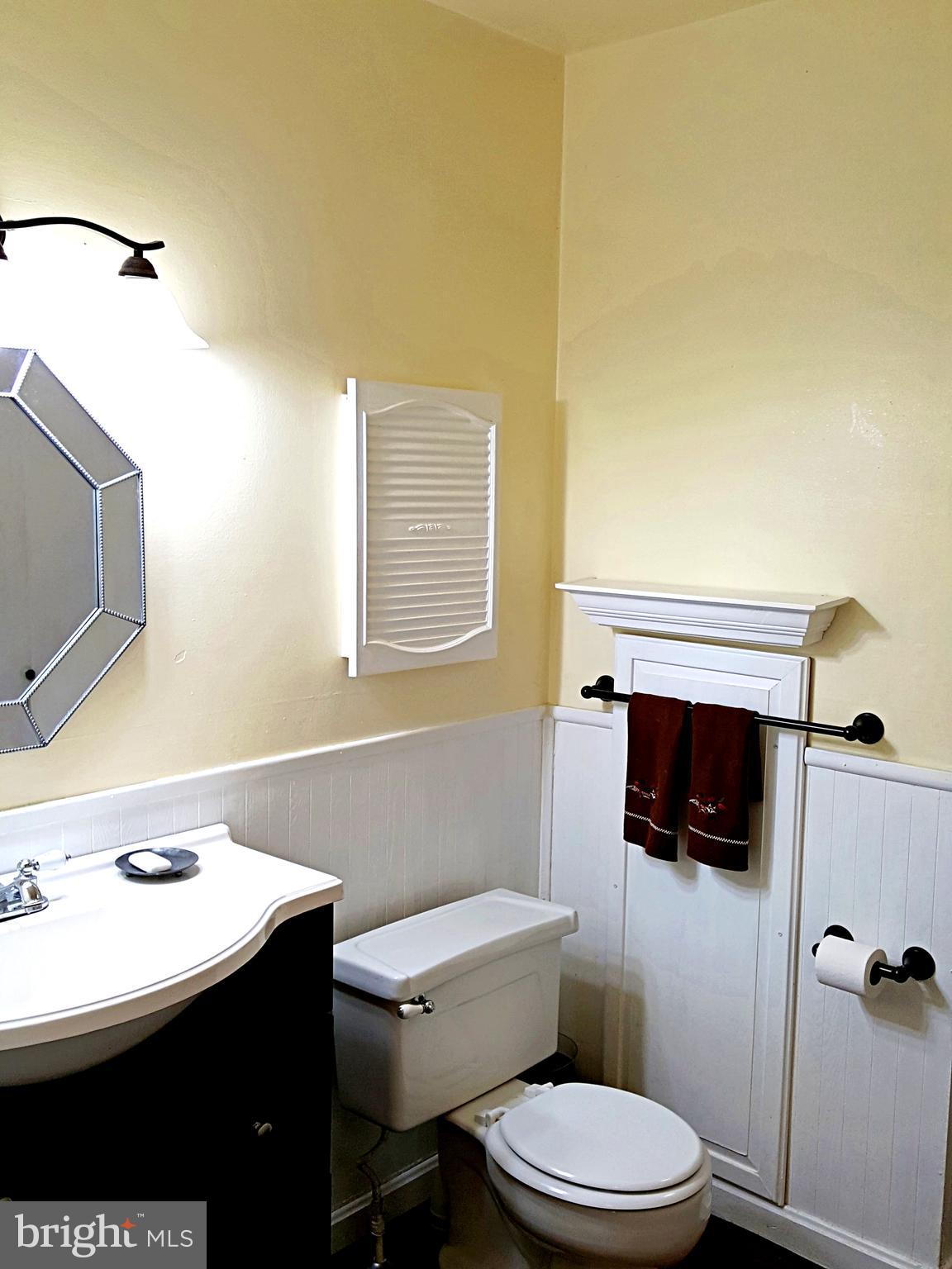 3221 Compass Road Honey Brook, PA 19344 - Photo 7 of 40 Bath Room