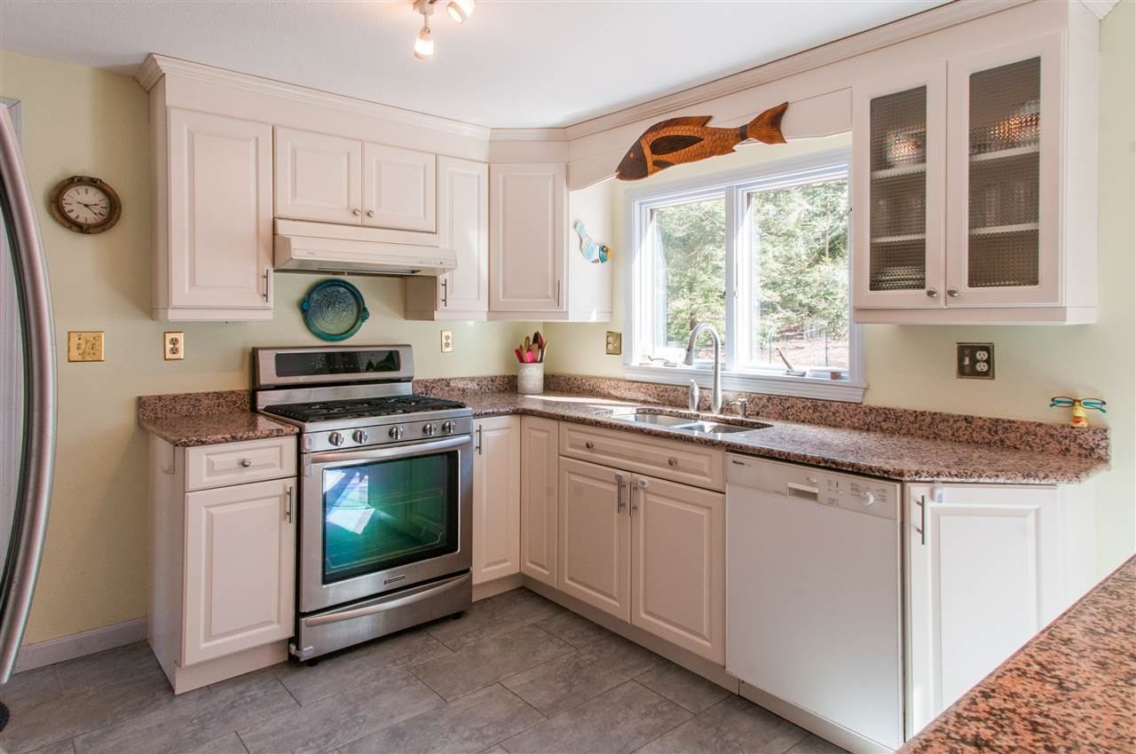 18 Hawkview Road Hudson, NH 03051 - Photo 14 of 30