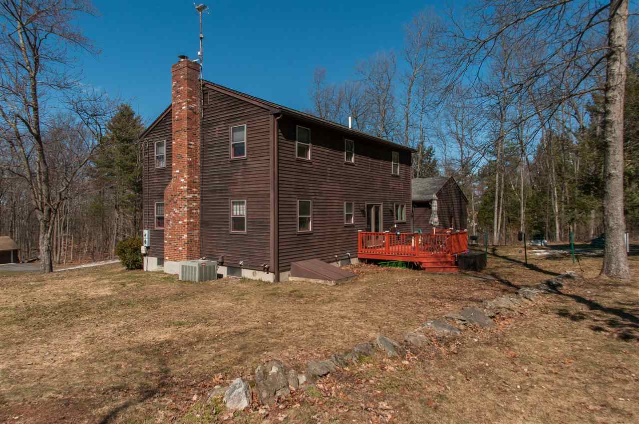 18 Hawkview Road Hudson, NH 03051 - Photo 5 of 30