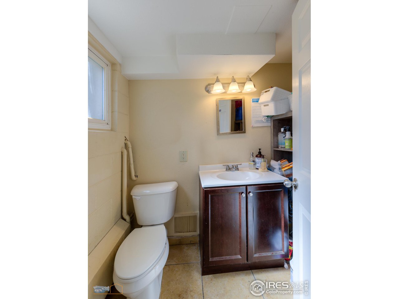 3682 Chase Court Boulder, CO 80305 - Photo 30 of 38 1/2 bath lower level