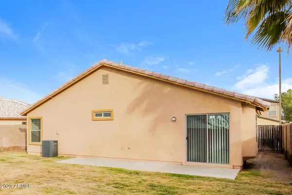 $1,725 | 25279 West Parkside Lane South, Buckeye, AZ 85326