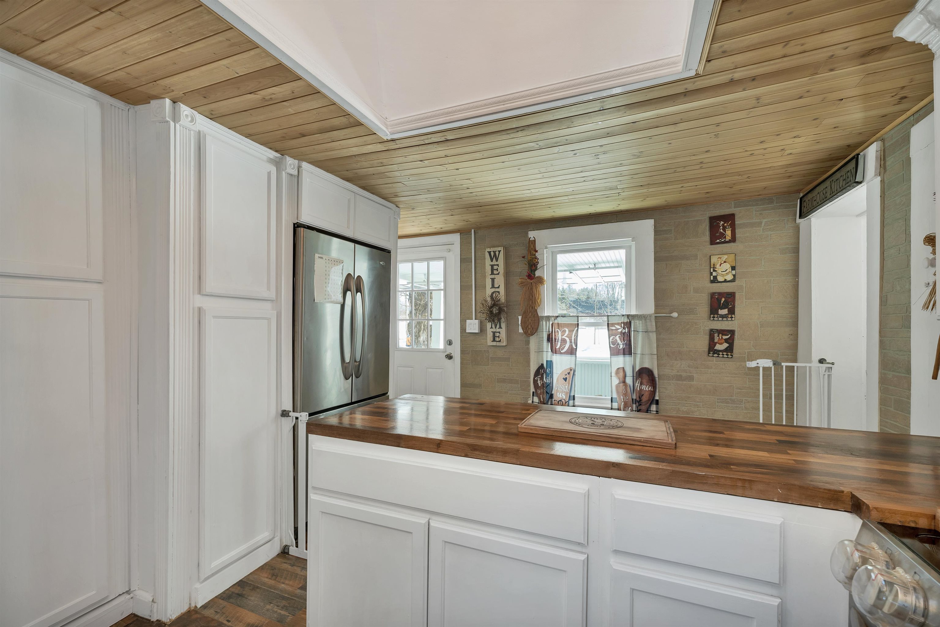 357 New Rye Road Epsom, NH 03234 - Photo 14 of 46