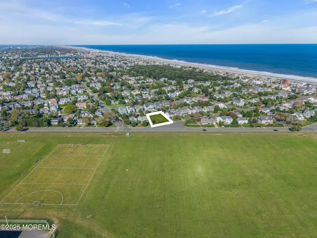 $3,500,000 | 219 Neptune Place, Sea Girt, NJ 08750