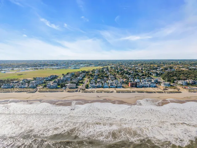 $3,500,000 | 219 Neptune Place, Sea Girt, NJ 08750