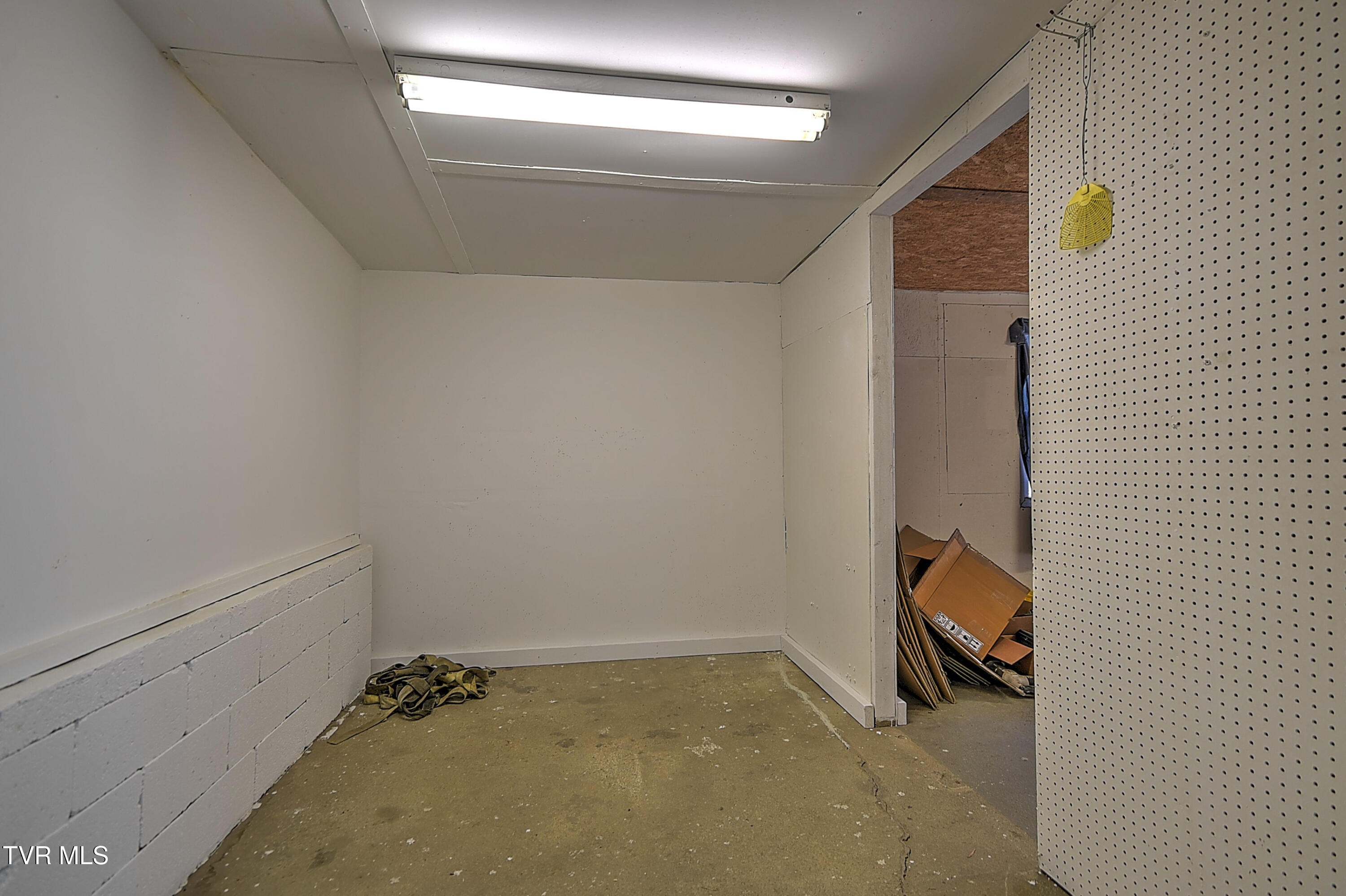 1965 Whitehouse Road Greeneville, TN 37745 - Photo 19 of 25 1965 Whitehouse Rd BP-36