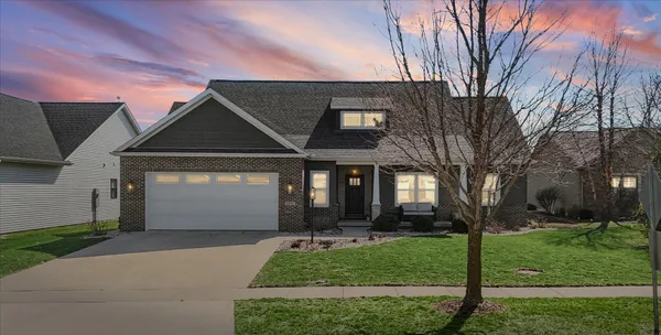 $569,900 | 1609 Kassen Avenue, Mahomet, IL 61853