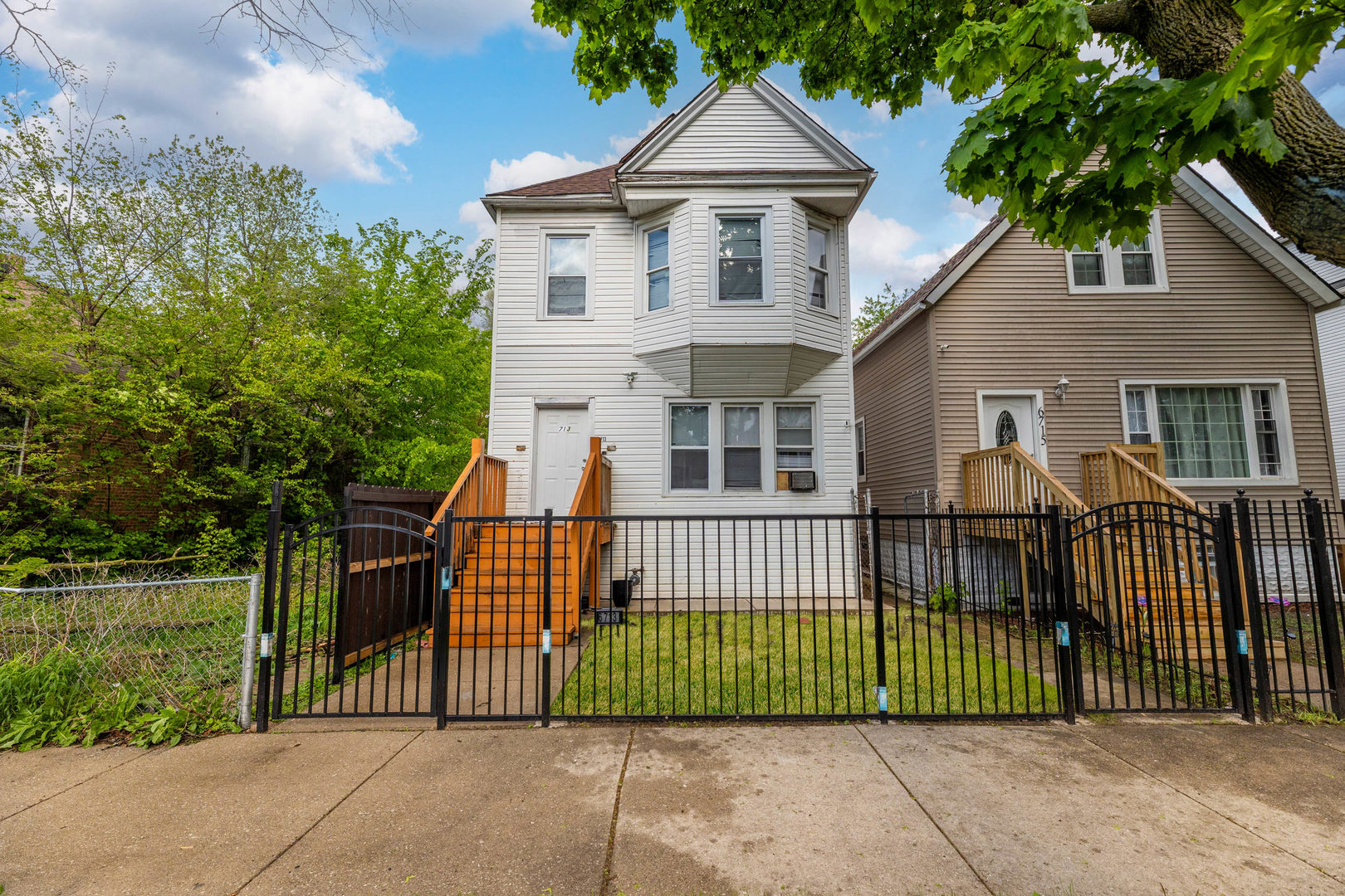 6713 South Sangamon Street Chicago, IL 60621 - Photo 1 of 15