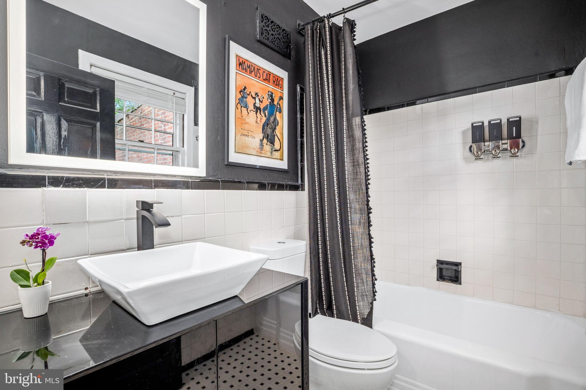 2918 O Street Northwest Washington, DC 20007 - Photo 16 of 26