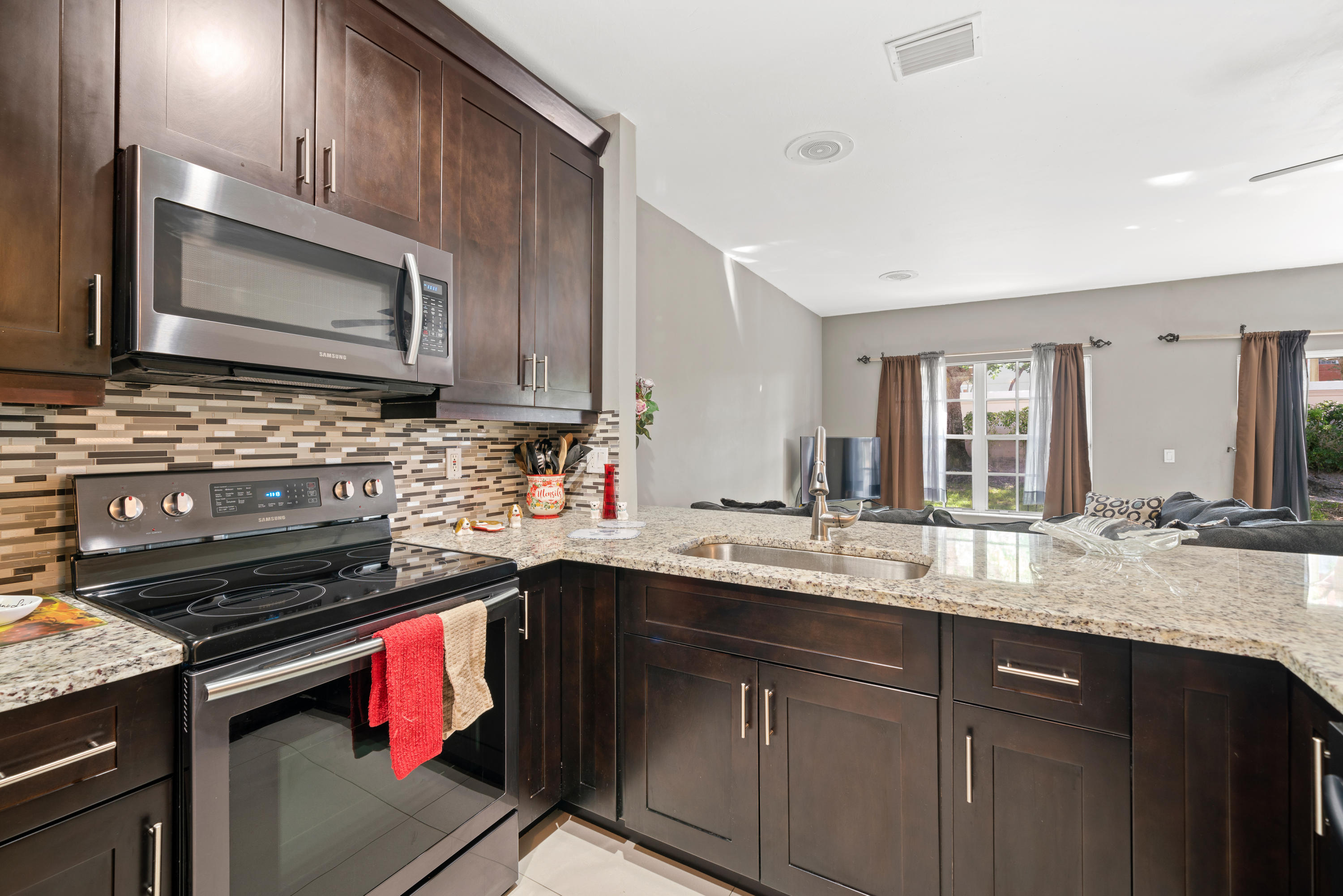 9428 Boca River Circle Boca Raton, FL 33434 - Photo 5 of 18 Boca 4